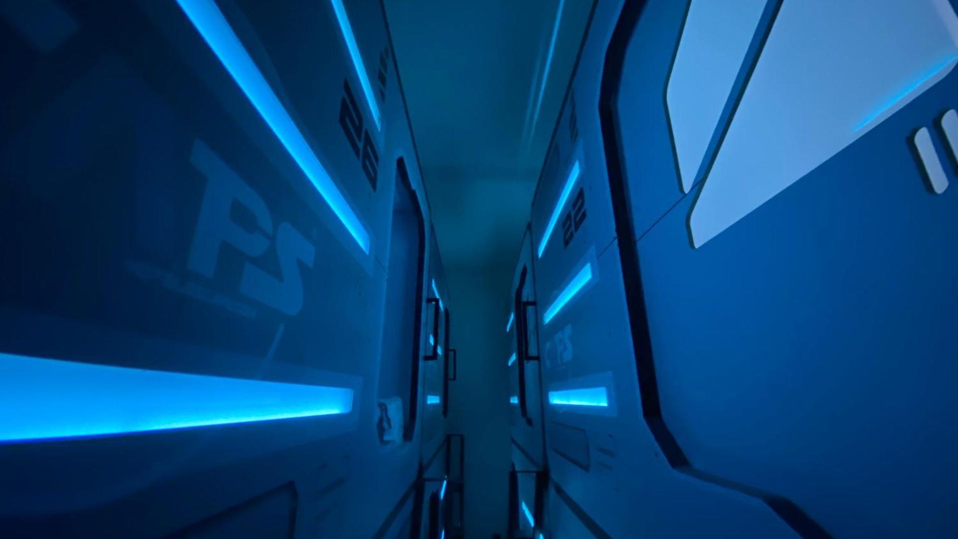 Ch Capsula Getsemani Capsule hotel Cartagena