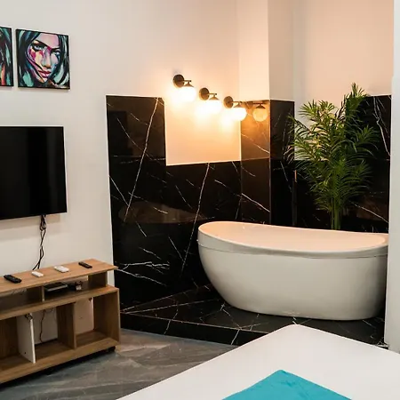 Hotel cápsula Ch Capsula Getsemani 3*